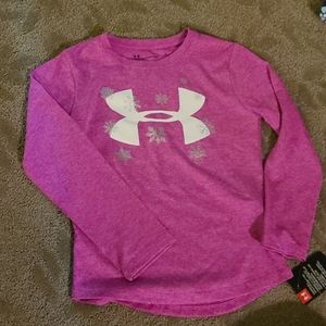 Under Armour girls shirt size 4